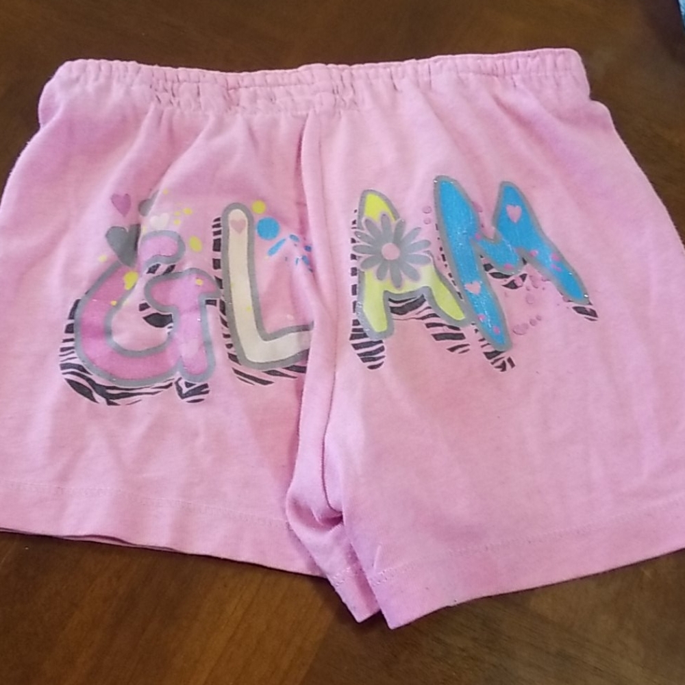 Shorts - Picture 3 of 3